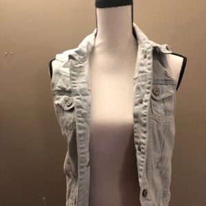 Abercrombie & Fitch Denim Vest